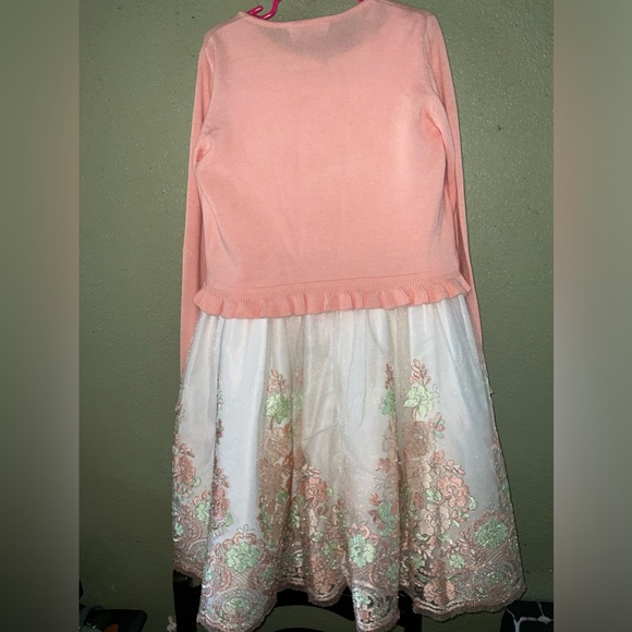 American Princess, size 10 little girl’s off white and peach dress - Picture 6 of 8